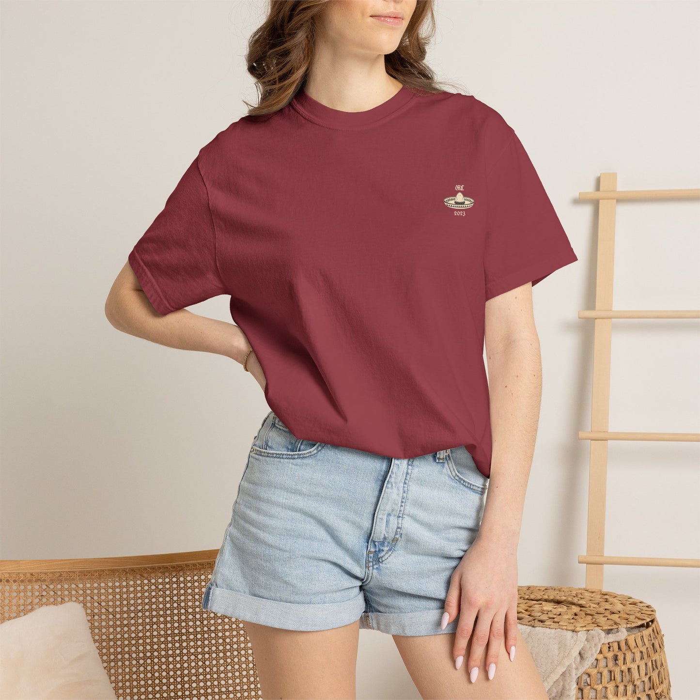 Una Mujer - Graphic T-Shirt