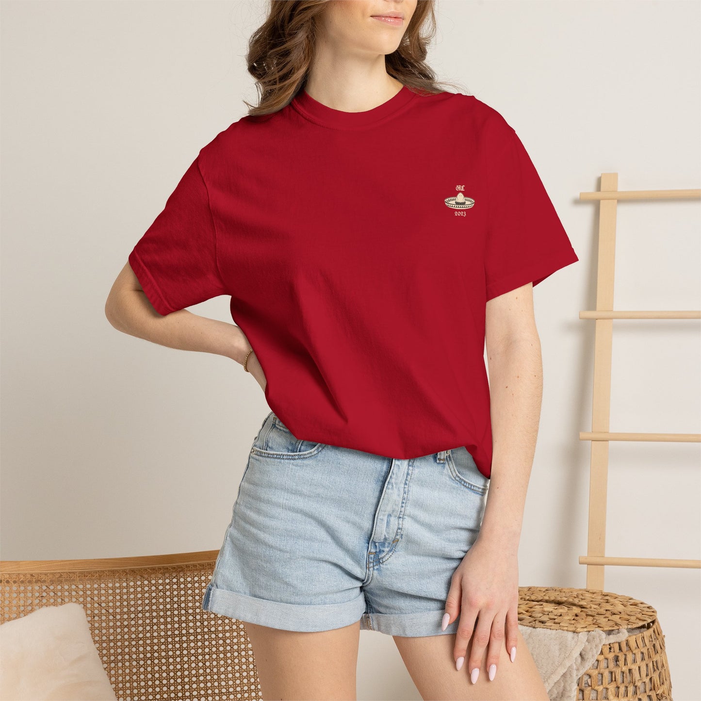 Una Mujer - Graphic T-Shirt